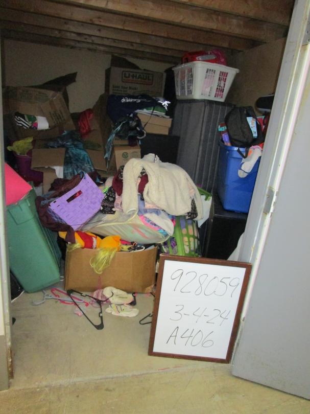 Storage Unit Auction in Columbus , OH at UHaul Moving & Storage at